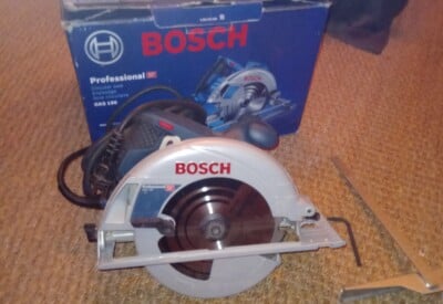 Location Scie circulaire BOSCH GKS 190 Bosch à Jussy